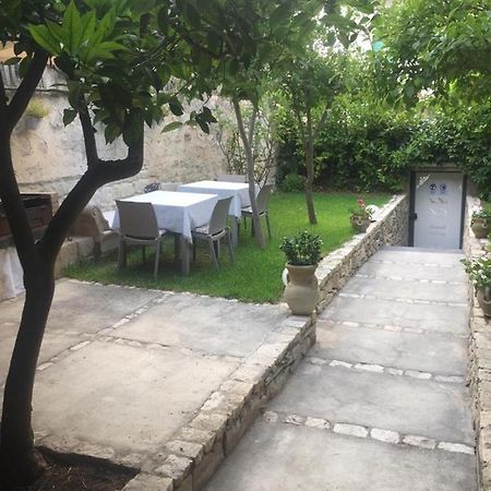 Apartament House Garden Modica Zewnętrze zdjęcie